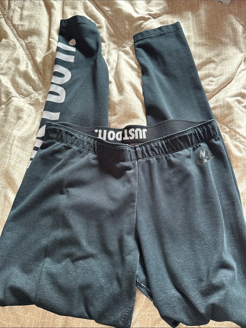 Nike Black Women’s  ' 'Just Do It' Leggings with White Logo
